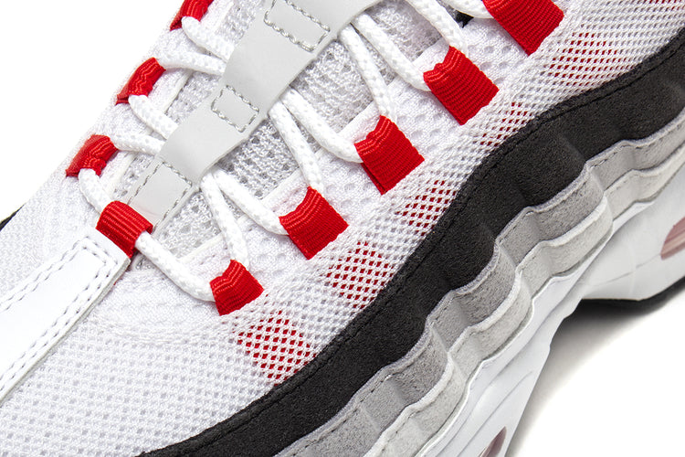 Nike - Air Max 95 Big Bubble
Style # IB7862-100
Color : White / Comet Red / Neutral Grey / Medium Grey
