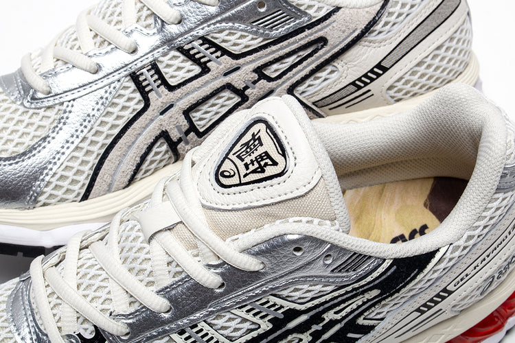Asics - Gel-Kayano 12.1 x Lapstone &amp; Hammer
Style # 1203B103.100
Color : Cream / Pure Silver