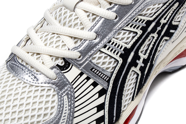 Asics - Gel-Kayano 12.1 x Lapstone &amp; Hammer
Style # 1203B103.100
Color : Cream / Pure Silver