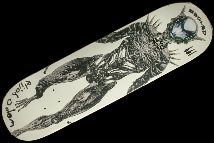 Edglrd - Flexrx Deck
Sizes : 8.25" &amp; 8.38"
Wheelbase : 14.13" &amp; 14.25"
Length : 31.82" &amp; 32.10"
Elijah Odom