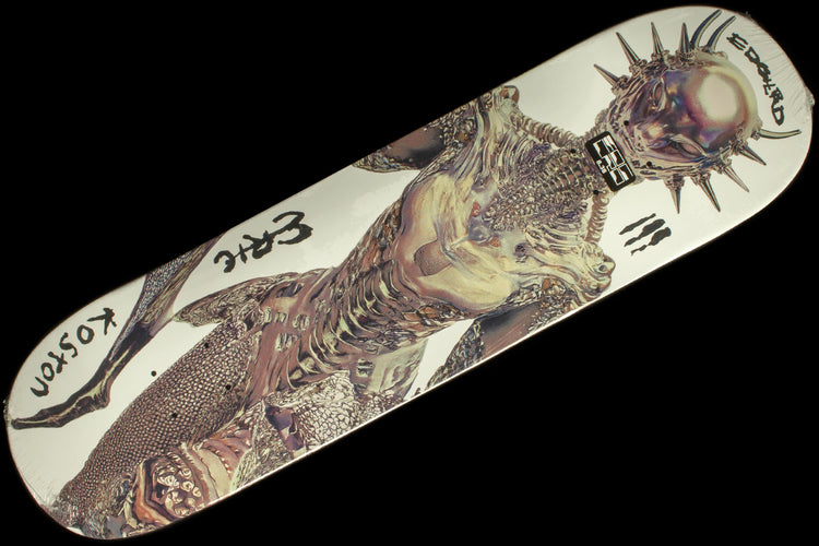 Edglrd - Flexrx Deck
Sizes : 8.25" &amp; 8.38"
Wheelbase : 14.13" &amp; 14.25"
Length : 31.82" &amp; 32.10"
Eric Koston 