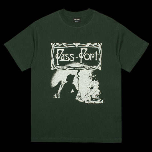 Passport | Plume T-Shirt Color : Forest Green