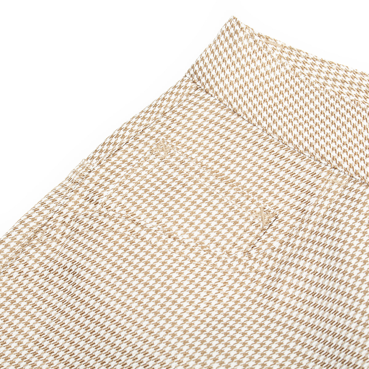 Dime - Baggy Houndstooth Shorts
Color : Beige