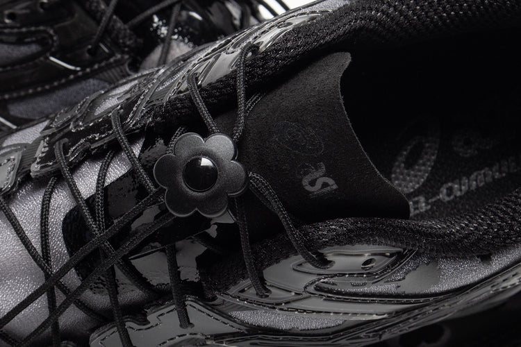 Asics - Gel-Cumulus 16 SSCB
Style # 1203A762.001
Color : Black