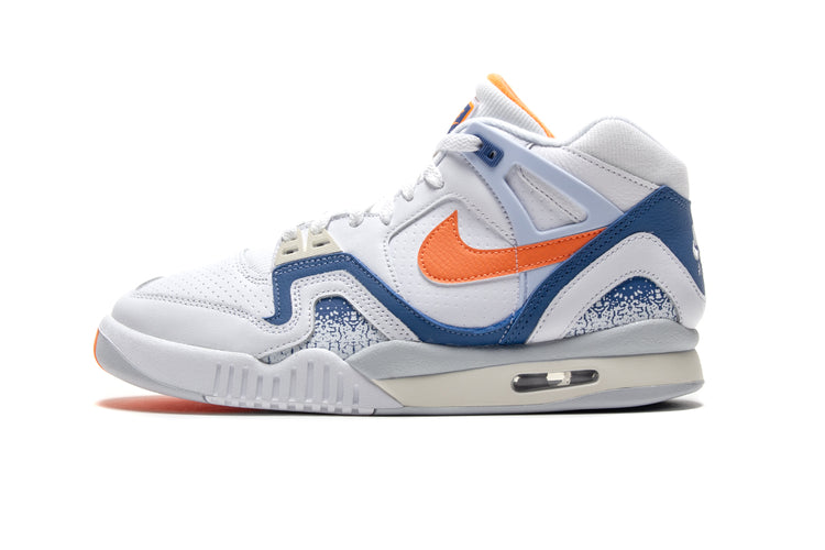 Nike - Air Tech Challenge II
Style # FZ9033-101
Color : White / Tart / Stone Blue / Football Grey