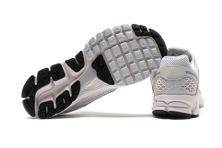 Nike | Zoom Vomero 5 Style # BV1358-001 Color : Vast Grey