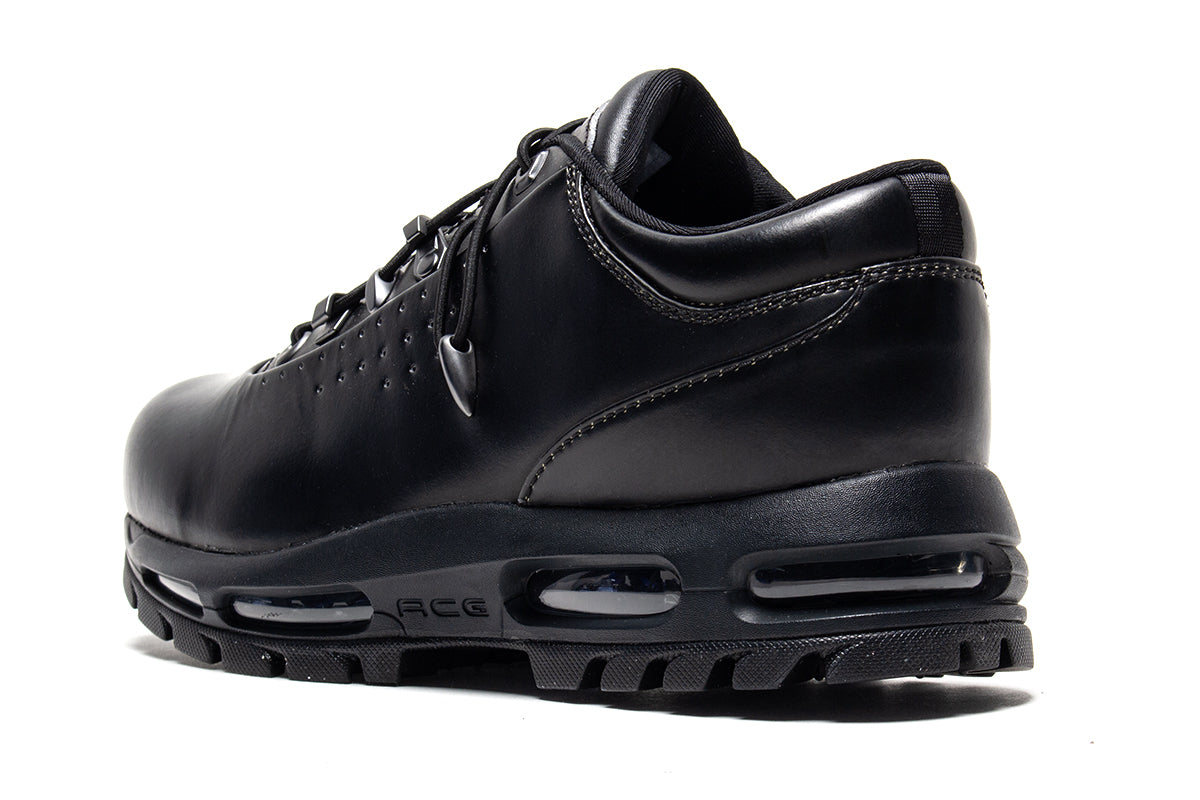 Nike - Air Max Goadome Low SP
Style # IR2173-001
Color : Black / Metallic Silver / Pale Citron