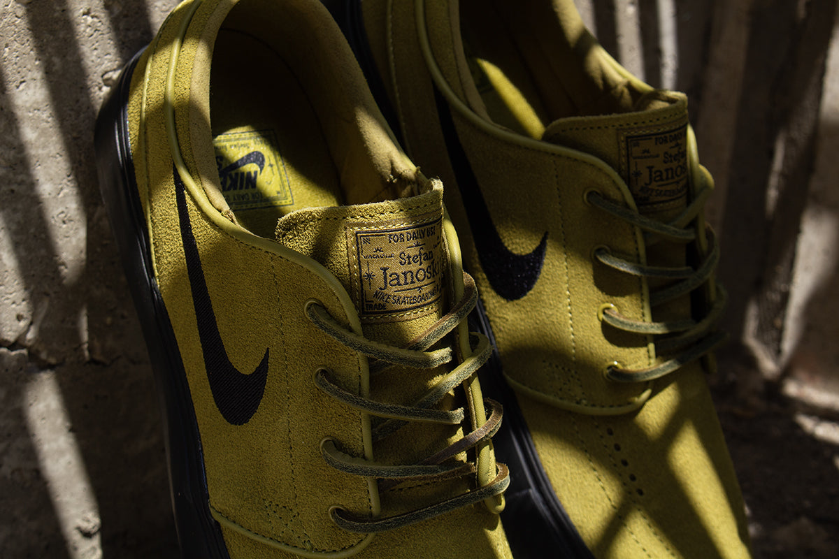 Nike sb janoski yellow best sale