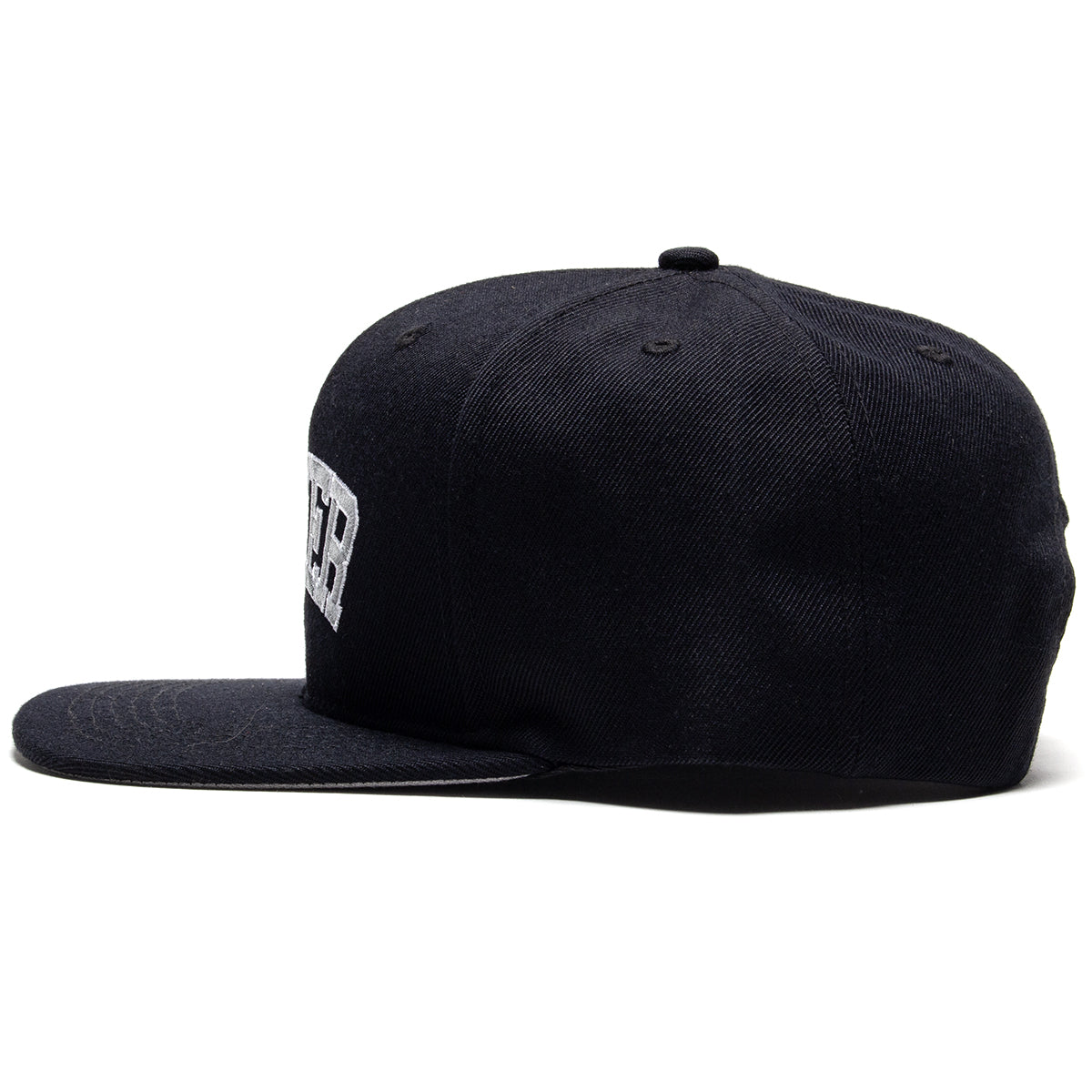 Baker - Looter Hat
Color : Black