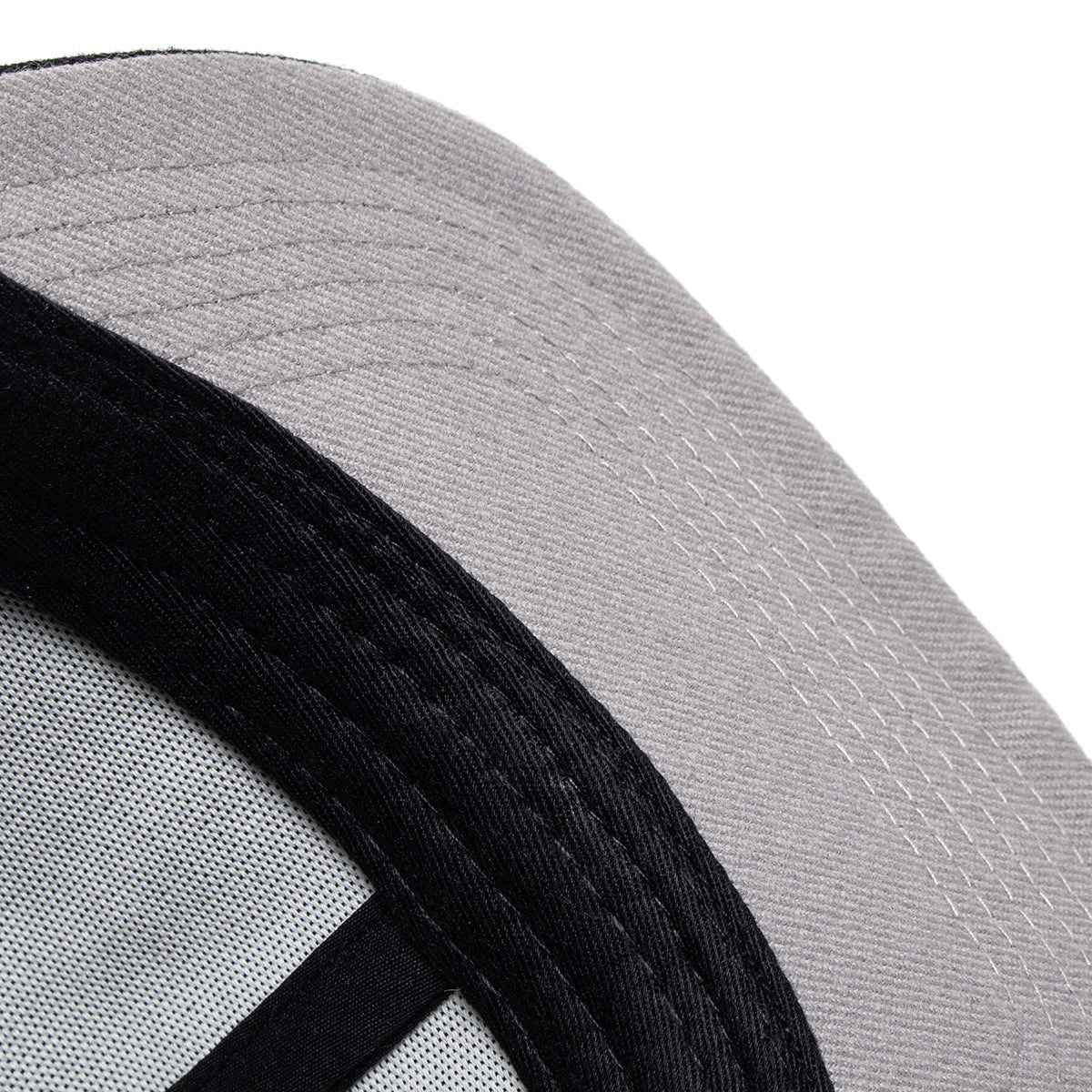 Baker - Looter Hat
Color : Black