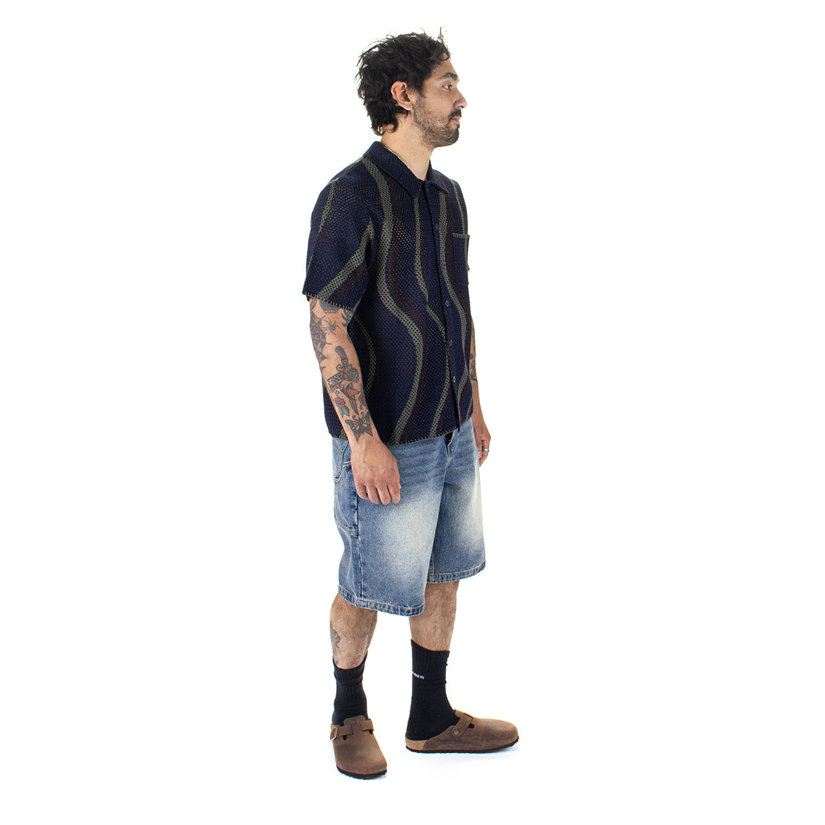 Dime - Soleil Knit Button Up
Color : Navy
