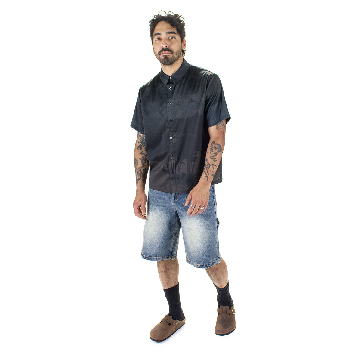 Dime - Day Off Button Up
Color : Black