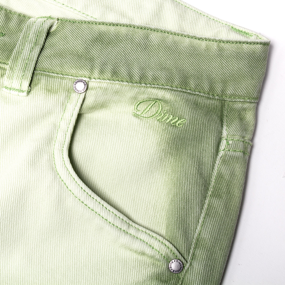 Dime - Classic Baggy Denim Pants
Color : Matcha