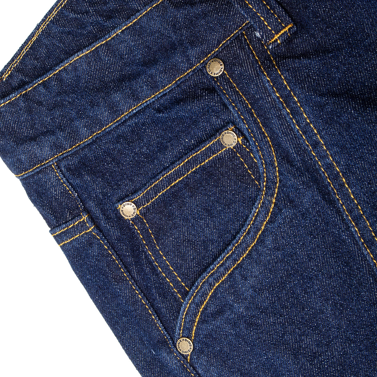 Dime - Classic Baggy Denim Pants
Color : Indigo Paneled