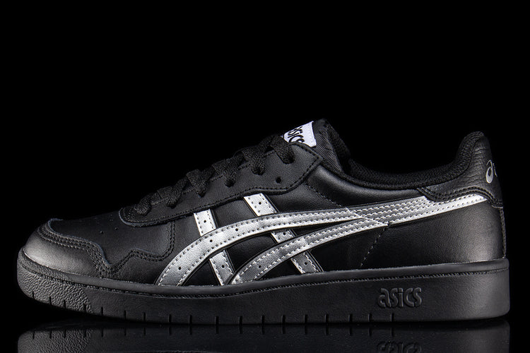 Asics Skateboarding - Japan Pro
Style # 1203B205.001
Color : Black / Pure Silver