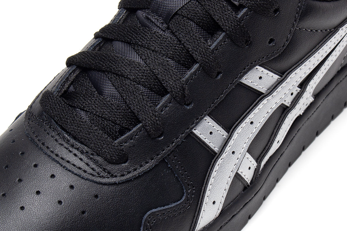 Asics Skateboarding - Japan Pro
Style # 1203B205.001
Color : Black / Pure Silver