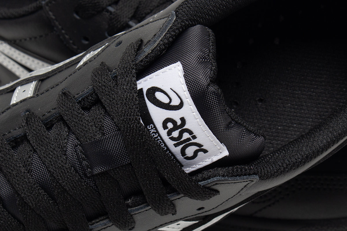 Asics Skateboarding - Japan Pro
Style # 1203B205.001
Color : Black / Pure Silver