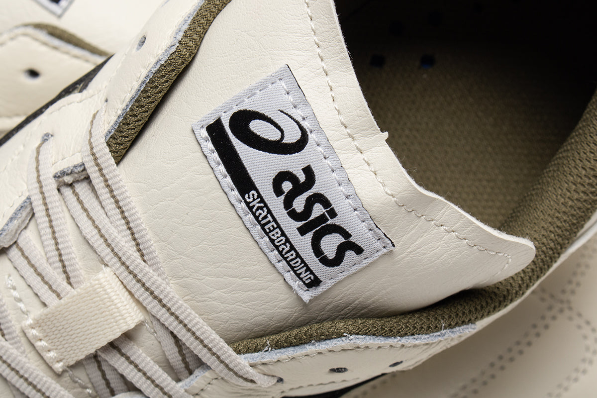 Asics Skateboarding - Leggerezza FB
Style # 1201B045.201
Color : Birch / Loden Green