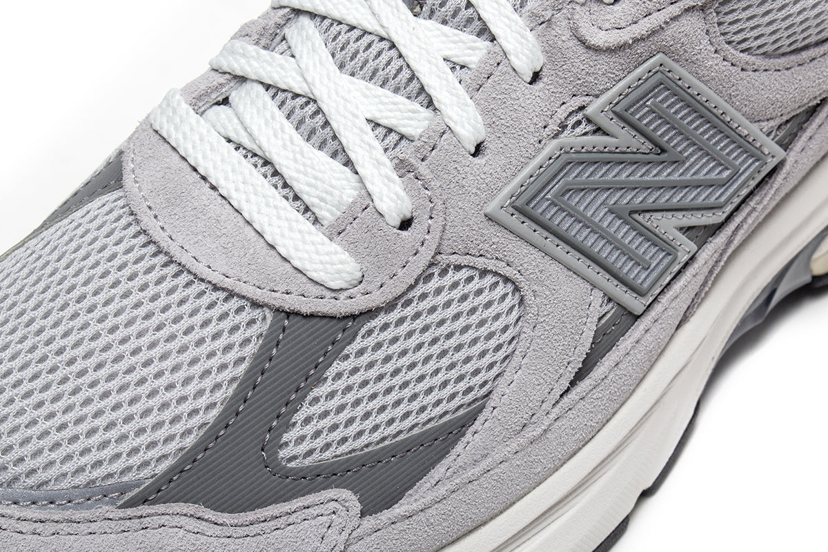 New Balance - 2010
Style # U201011N

Color : Raincloud / Harbor Grey / White