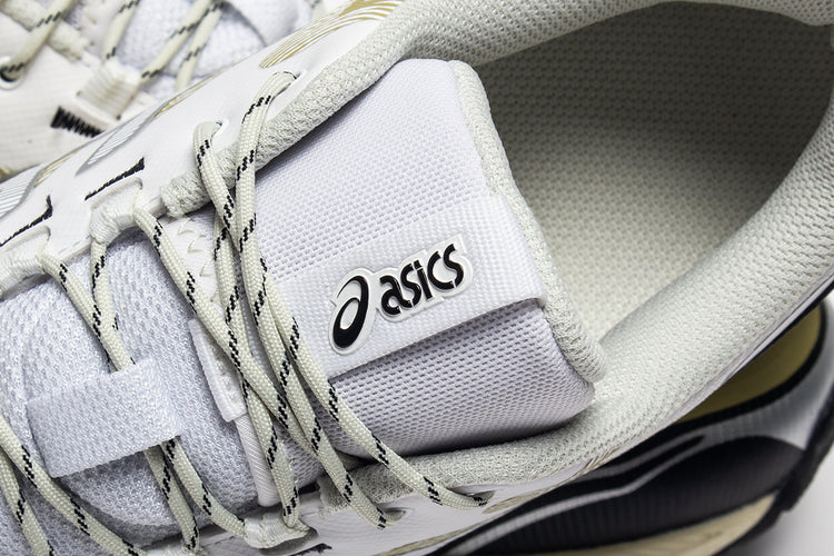 Asics | Gel-Terrain Style # 1203A342.100 Color : White / Lake Grey