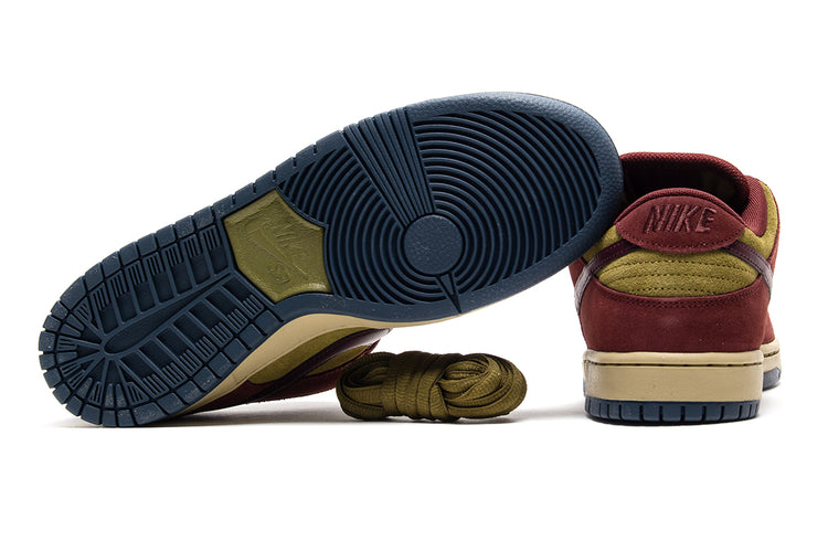 Nike - Dunk Low Pro
Style # HQ1625-600
Color : Dark Team Red / Burgundy Crush / Olive Flak
