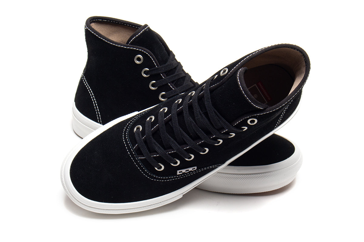 Vans - Skate Authentic High
Style # VN000CBQS471
Color : Black / White