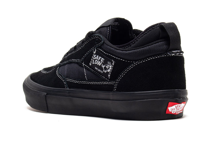Vans - Skate Safe Low
Style # VN000EEHBKA1
Color : Black