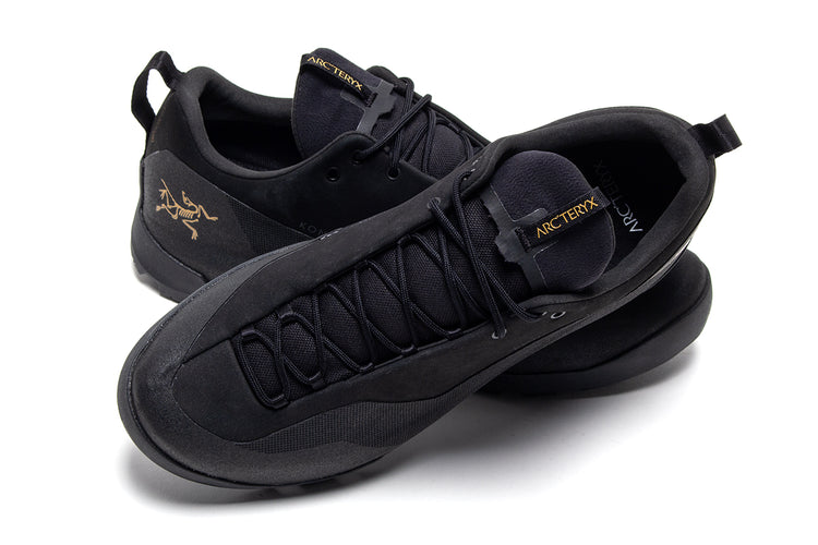 Arc'teryx - Konseal GTX
Color : Black / Black