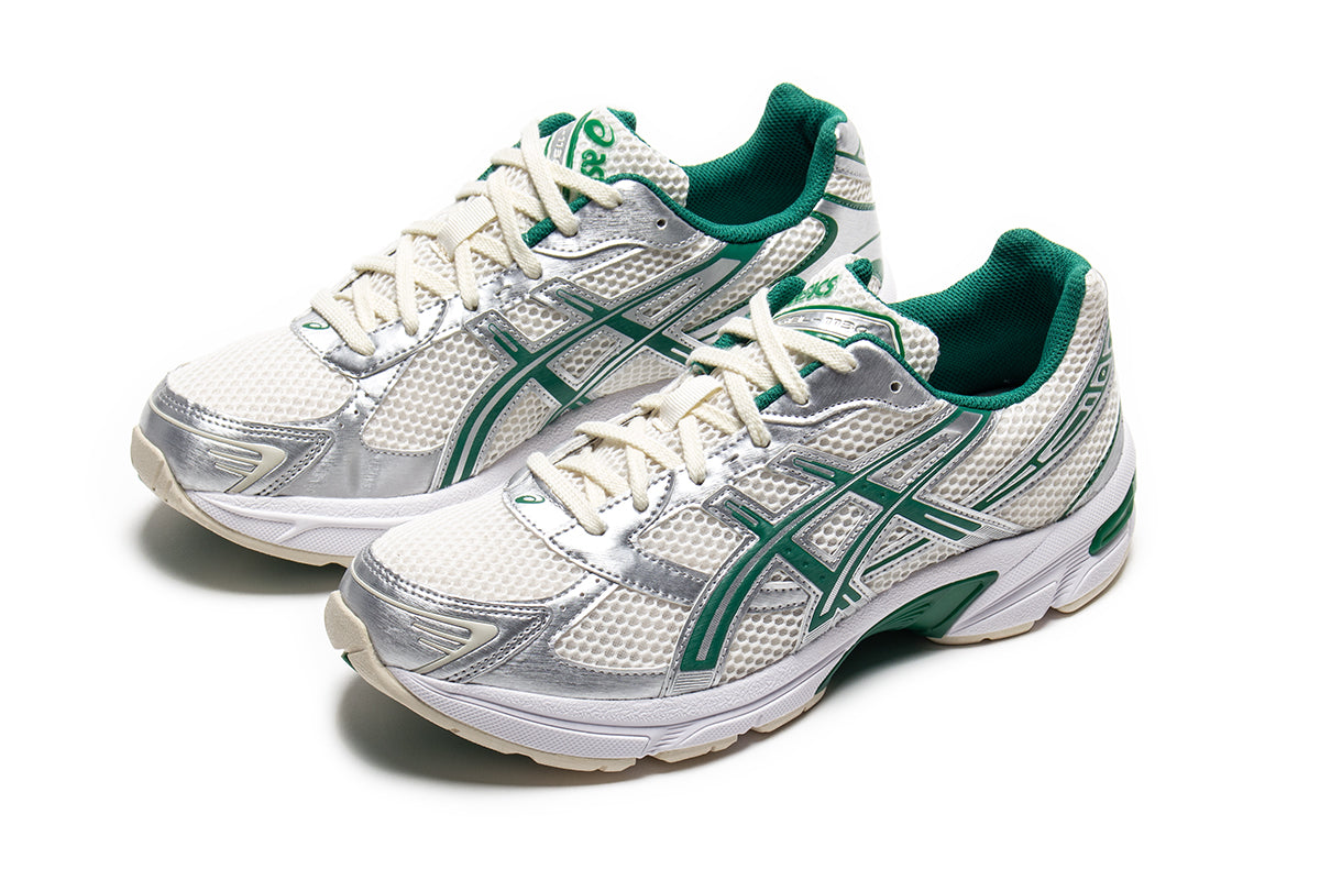 Asics - Gel-1130
Style # 1201A974.100
Color : Cream / Kale