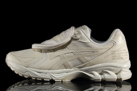 Asics | Gel-Kayano 14 x SBTG Style # 1201A975.100 Color : Cream