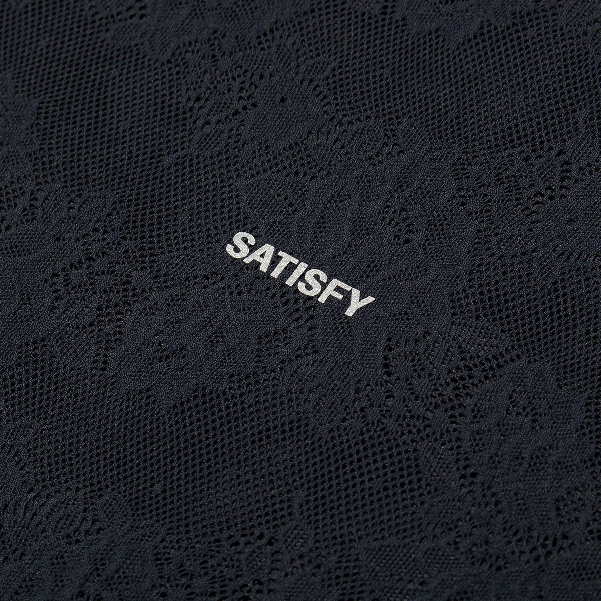 Satisfy - Women's SpaceLace™ T-Shirt

Style # 21030-00001
Color : Black