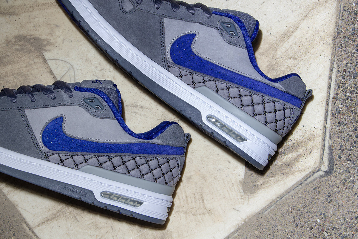 Nike SB - Paul Rodriguez Zoom Air Low
Style # IU7835-001
Color : Flint Grey / Deep Royal Blue / Flint Grey