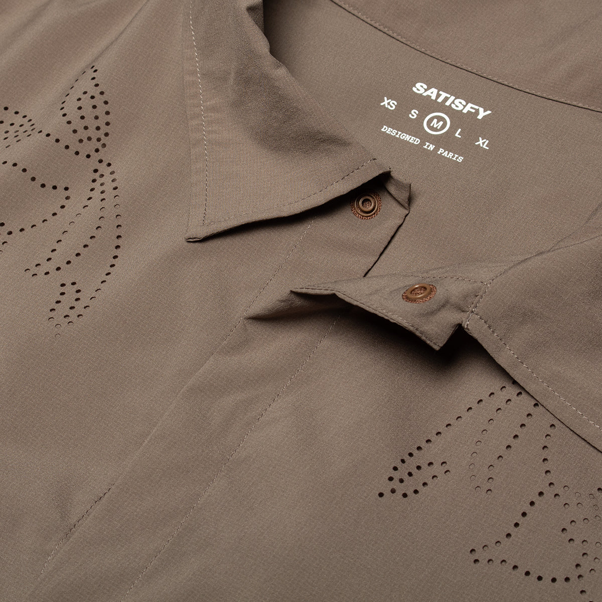 Satisfy - PeaceShell™ River S/S Shirt
Style # 11082-91016
Color : Falcon