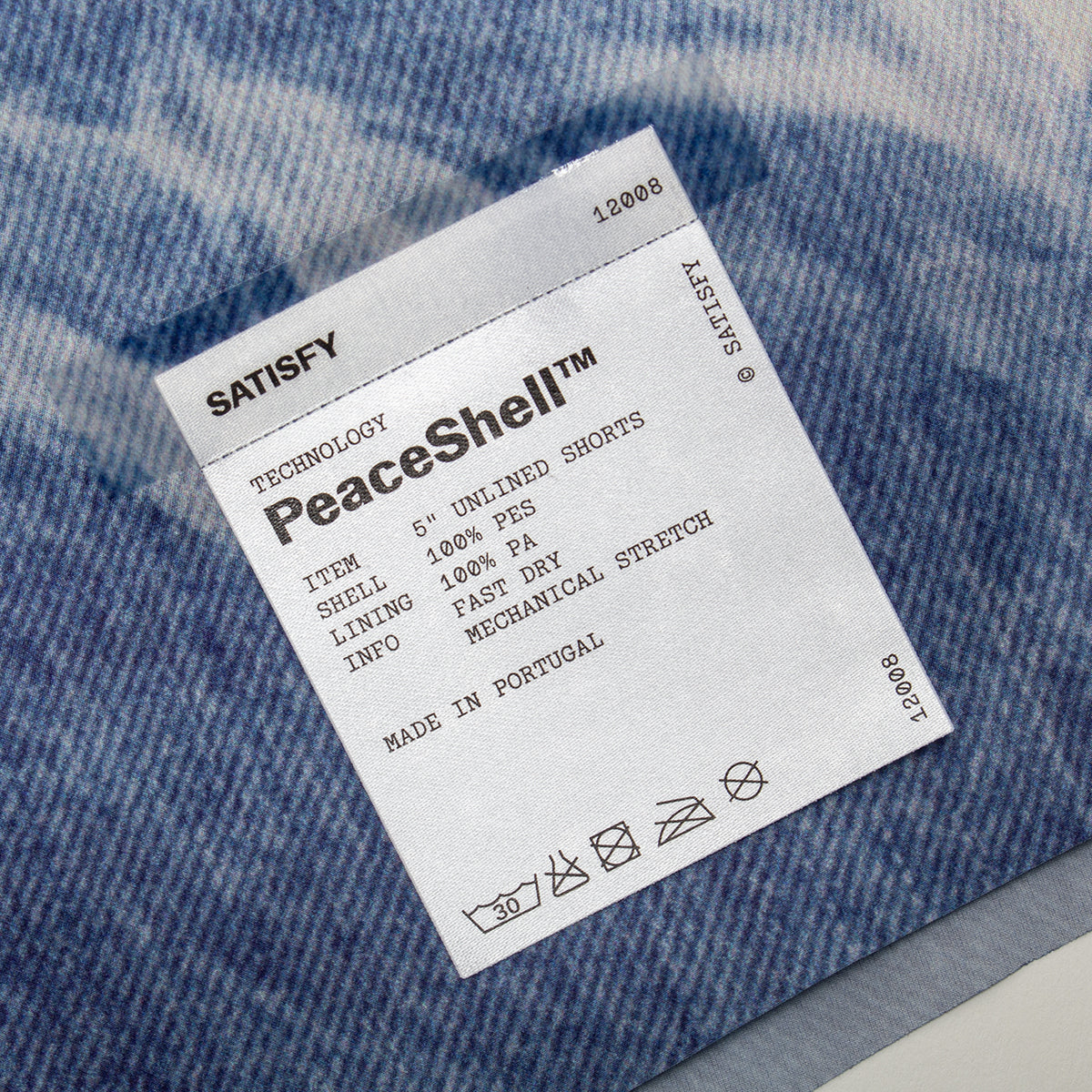 Satisfy - PeaceShell ™ Unlined Shorts 5"
Style # 12008-61G00
Color : Bleached Blue Denim