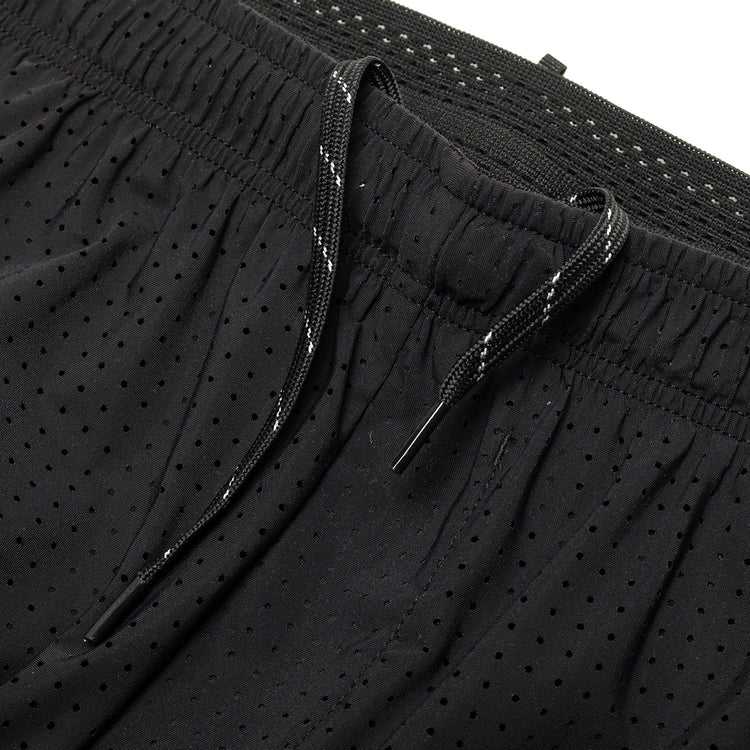 Satisfy - Space-O™ Shorts 5"
Style # 12043-00000
Color : Black