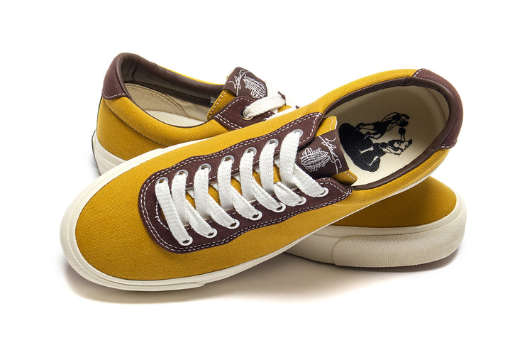 Last Resort AB | VM001 Canvas Lo x Julian Smith Color : Yellow / Brown