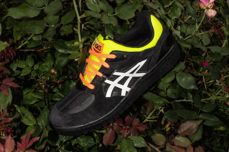 Asics | Gel-Splyte Paris Style # 1201B027.750 Color : Black / Safety Yellow