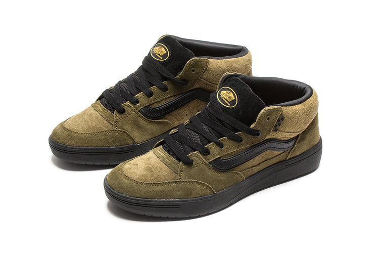 Vans | Zahba Mid x Beatrice Domond Style # VN000CBSDOL1 Color : Dark Olive / Black