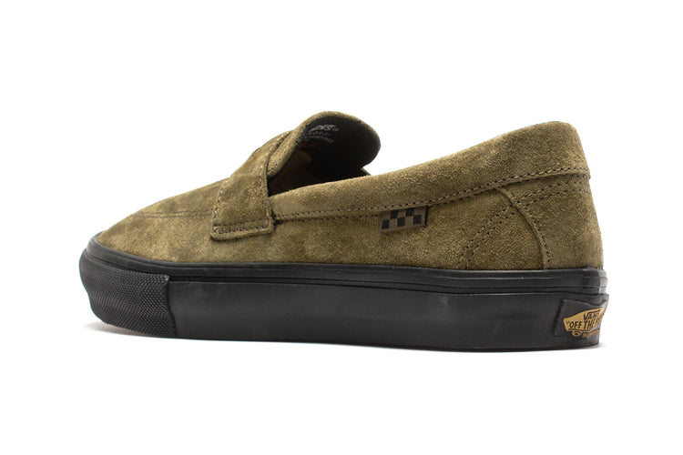 Vans | Skate Style 53 x Beatrice Domond Style # VN0A5HELDOL1 Color : Dark Olive / Black