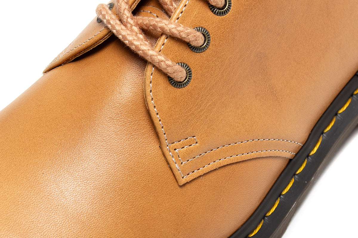 Dr. Martens - 1461 Pascal
Style # 43304200
Color : Tan