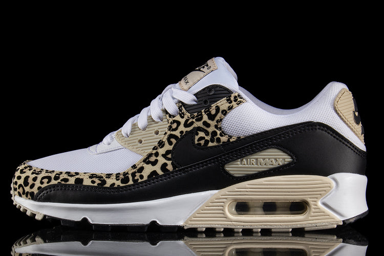 Nike - Women's Air Max 90
Style # IF1619-100
Color : White / Black / Sand Drift / Hemp