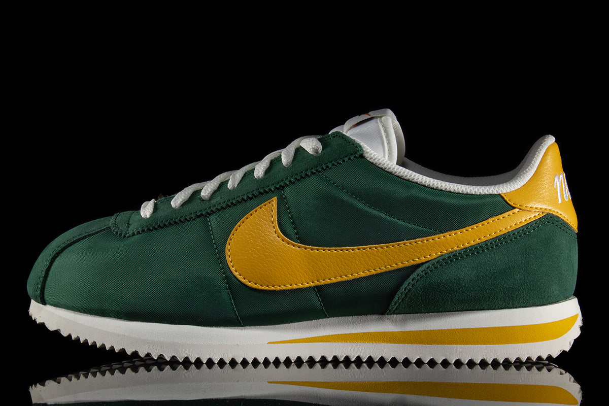 Nike | Cortez Style # HF1435-300 Color : Gorge Green / Yellow Ochre / Sail