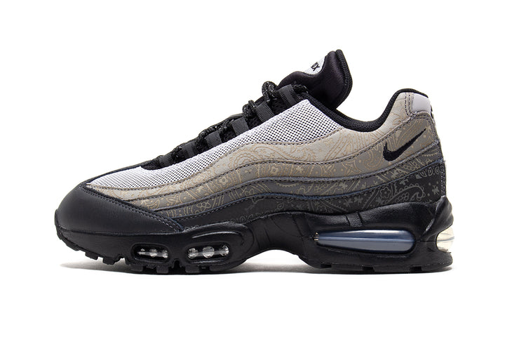 Nike - Air Max 95 Big Bubble
Style # IR0802-100
Color : White / Black / LT Graphite / LT Charcoal