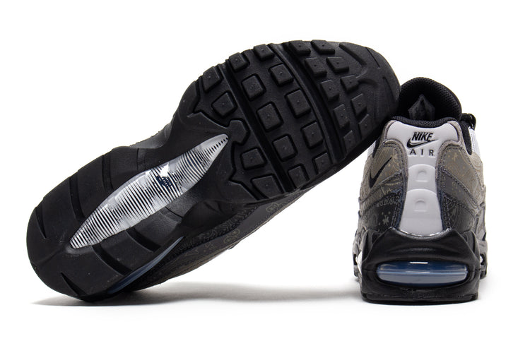 Nike - Air Max 95 Big Bubble
Style # IR0802-100
Color : White / Black / LT Graphite / LT Charcoal