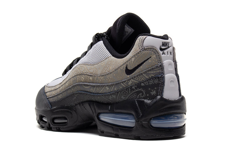Nike - Air Max 95 Big Bubble
Style # IR0802-100
Color : White / Black / LT Graphite / LT Charcoal