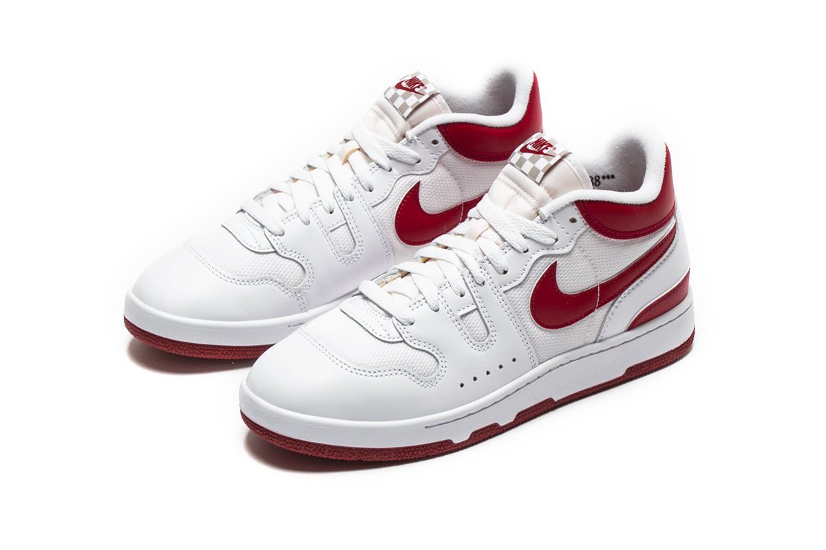 Nike | Attack Style # FB8938-100 Color : White / Red Crush