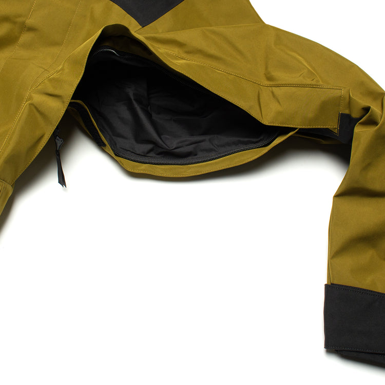 The North Face | Gore-Tex® Mountain Jacket Style # NF0A831M5HO1 Color : Moss Green / TNF Black