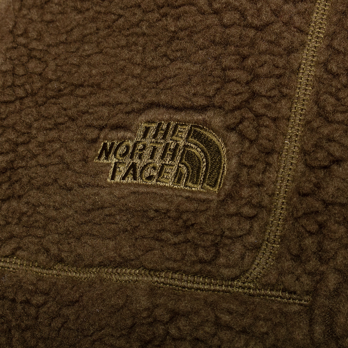 The North Face - Extreme Pile 2 Fleece Jacket
Style # NF0A8KQX2EK1
Color : Caraway Seed