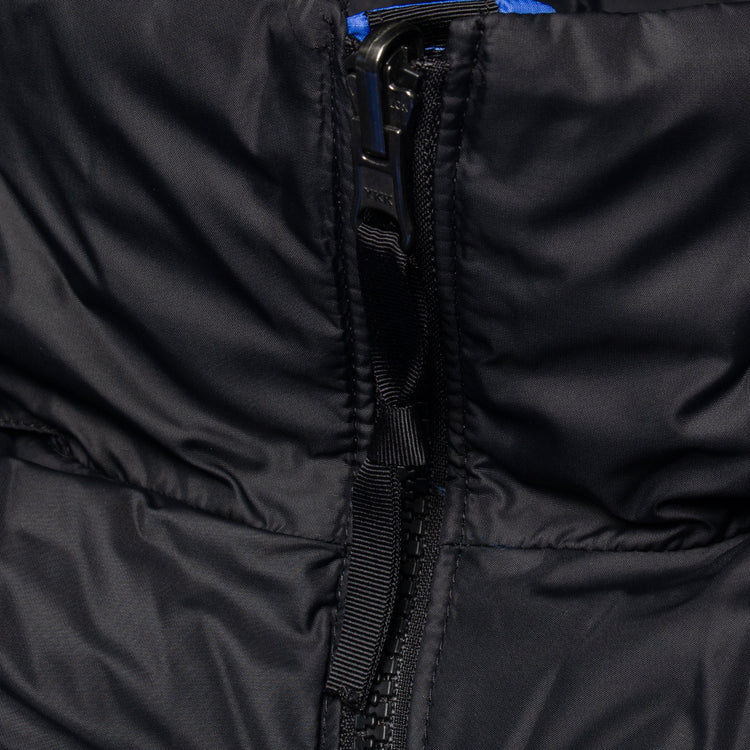 The North Face - 1996 Retro Nuptse Jacket
Style # NF0A3C8DQS01
Color : Active Blue / TNF Black