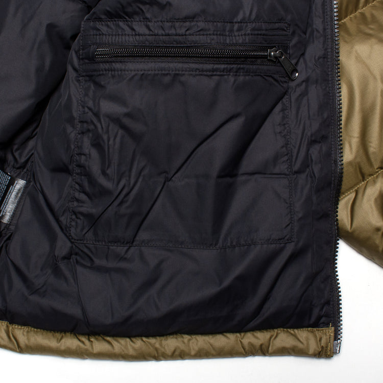 The North Face - 1996 Retro Nuptse Jacket
Style # NF0A3C8DRL51
Color : Caraway Seed / TNF Black